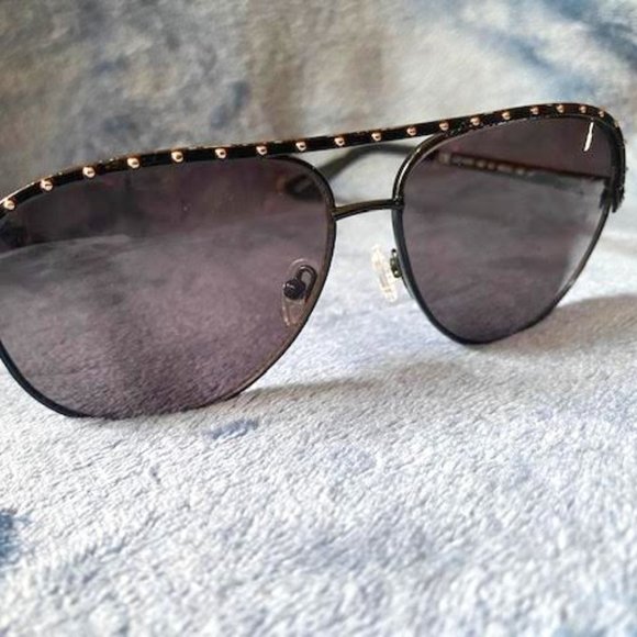 last chance! Juicy Couture Studded Aviator Sunglasses - Picture 2 of 9